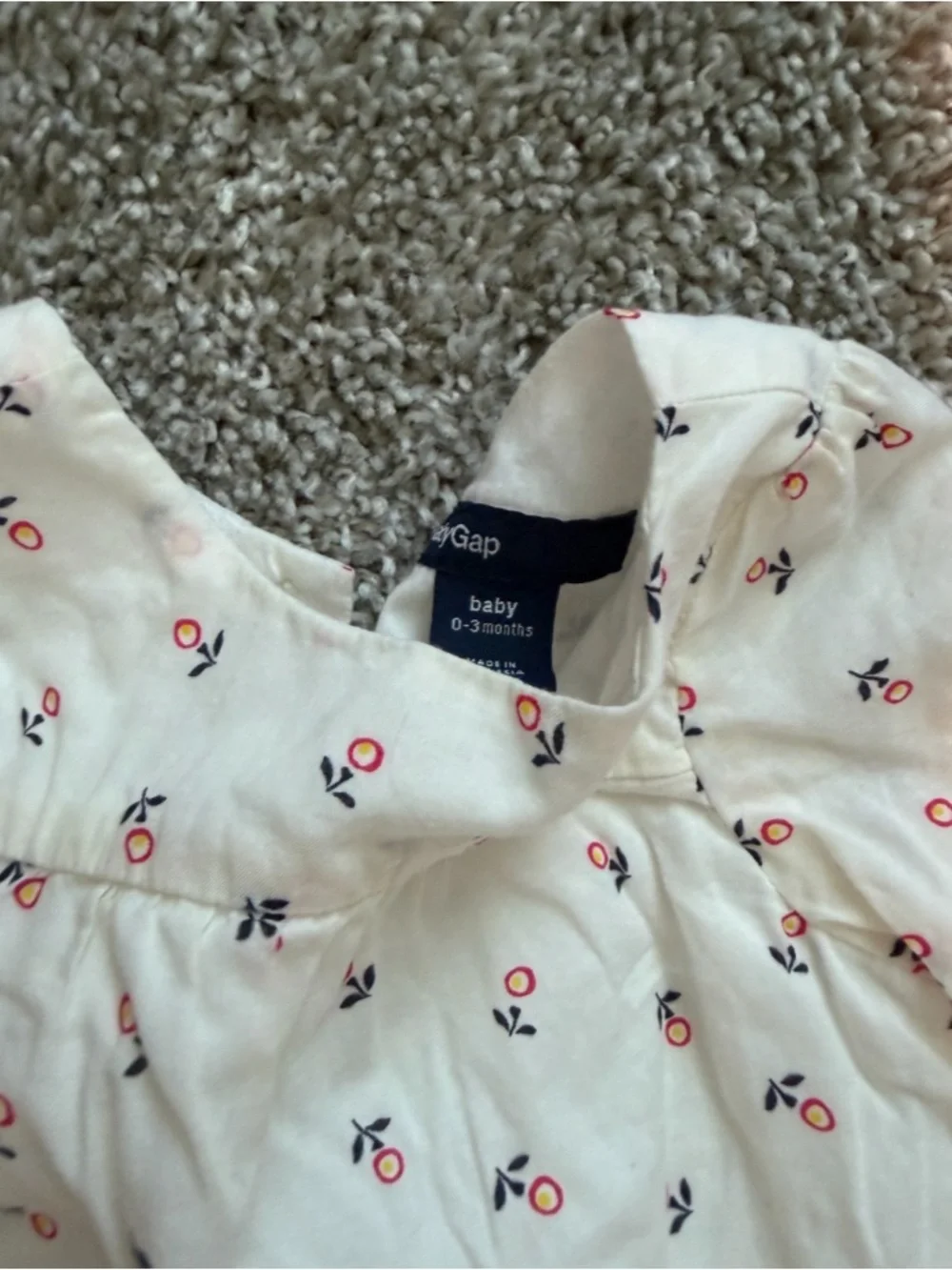 GAP Cream Floral Long Sleeve Blouse with Red & Navy Print